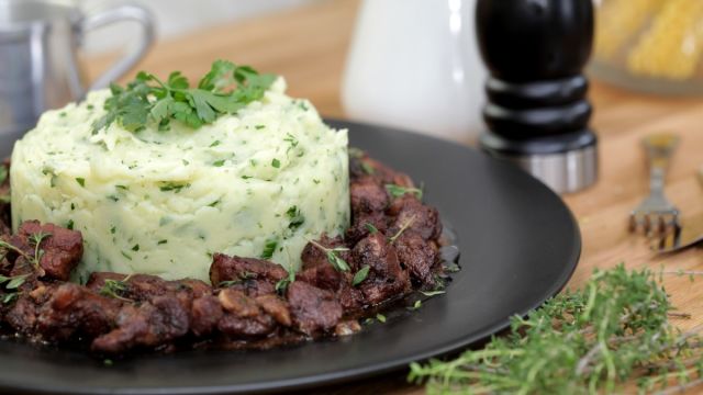 Свинско с картофено пюре с уасаби