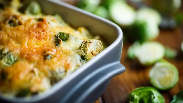 Киш с брюкселско зеле