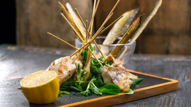 Кефал на шиш