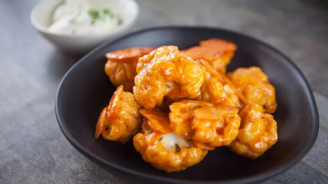 Паниран карфиол в стил Бъфало