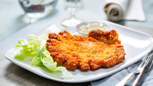 Свински котлети по милански