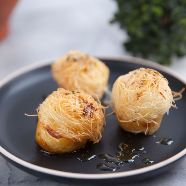 Топки от кадаиф и сирене