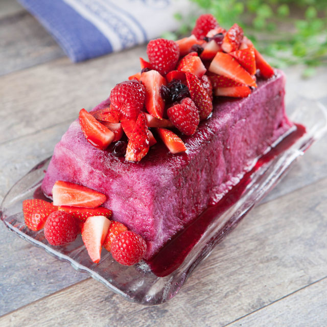 Пудинг от горски плодове