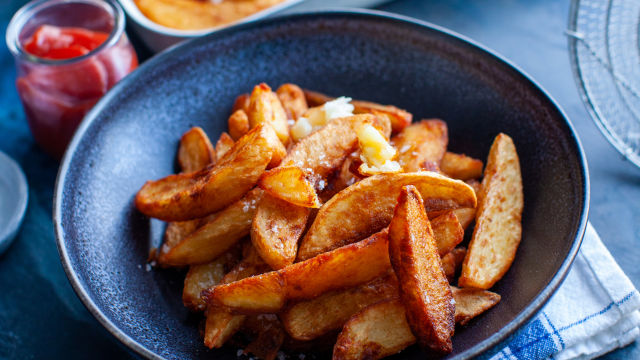Тройно пържени картофи
