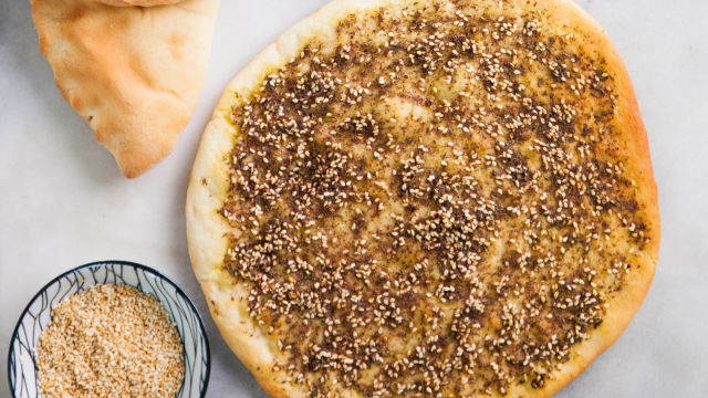 Плосък хляб манух