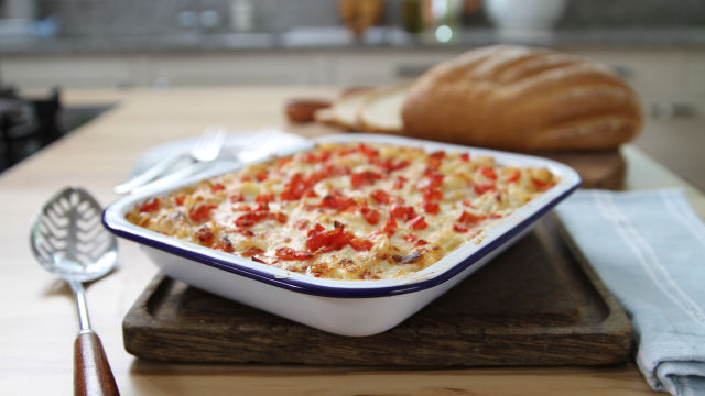 Паста с пилешко месо на фурна