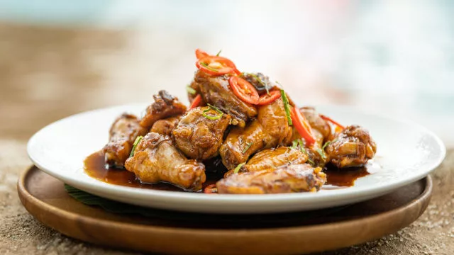 Лепкави крилца