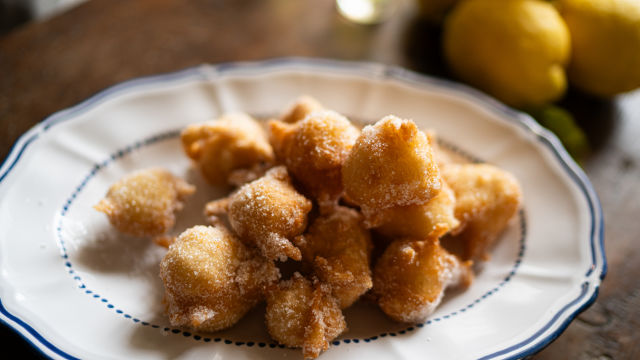 Лимонови бухтички