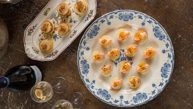 Блини с пушена сьомга