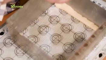 Baskijski kolač s makom