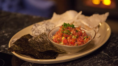 Tuna & Avokado Crudo