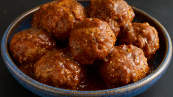 Mesne okruglice u umaku Guajillo