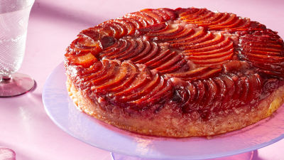 Naopaka torta od šljiva