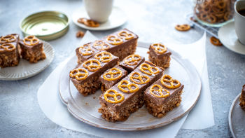 KOCKE OD RIŽINIH PAHULJICA I PERECA