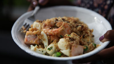 Mrvljenac s plodovima mora