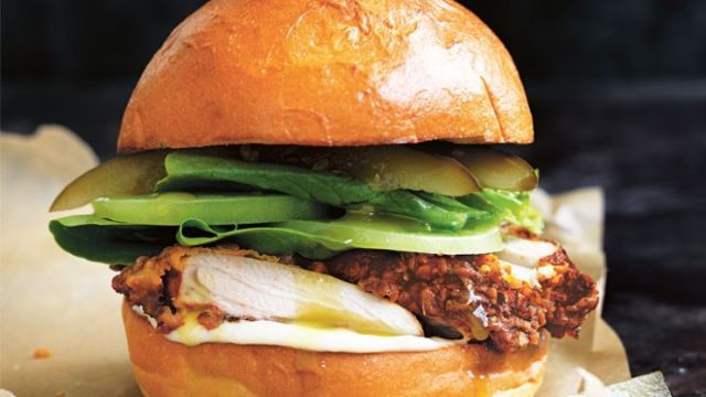 Hrskavi pileći burgeri