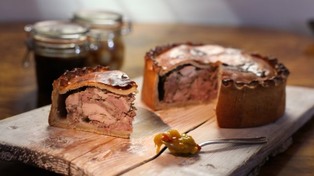 Duboka pita od divljači