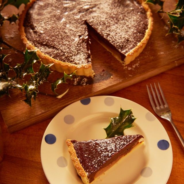 Čokoladni tart sa slanim karamelom