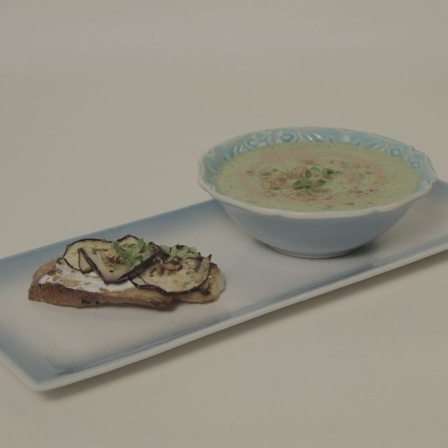 Juha od patlidžana i humusa