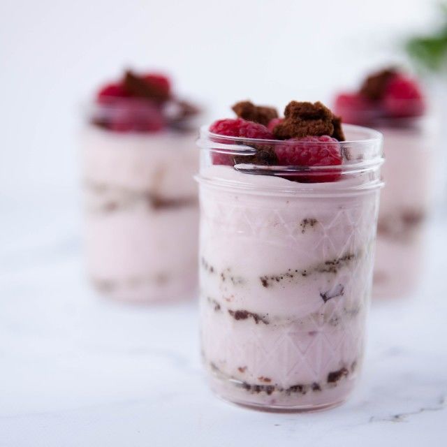 Mousse od limunade i maline