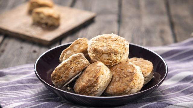 Beskvasni okrugli kruščići s mašću i jogurtom