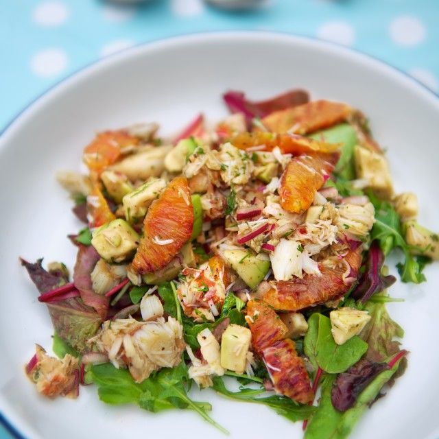 Salata od rakova i crvenih naranči