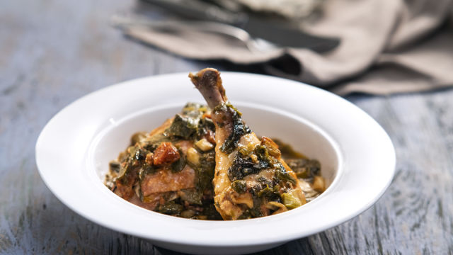 Piletina u zemljanom loncu