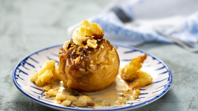 Pečene jabuke s umakom od vanilije