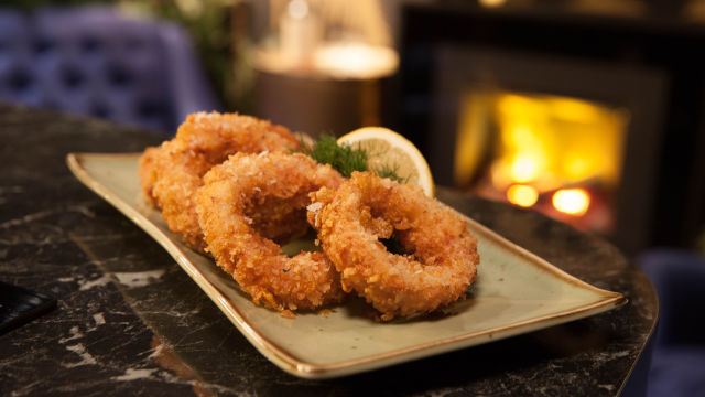 Prstenovi luka omotani slaninom