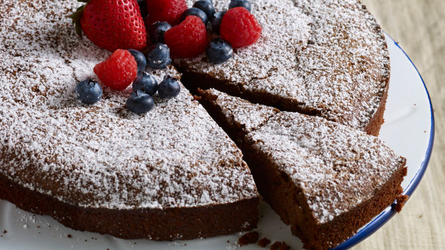 Torta od badema i čokoladnog mlijeka