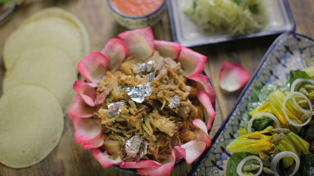 Svinjetina sa salsom od arbóla