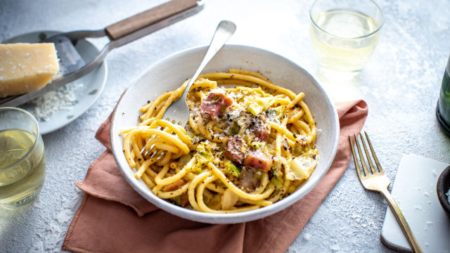 Tjestenina sa slaninom i kupusom