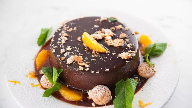 Puding od tamne čokolade s Amaretti keksima