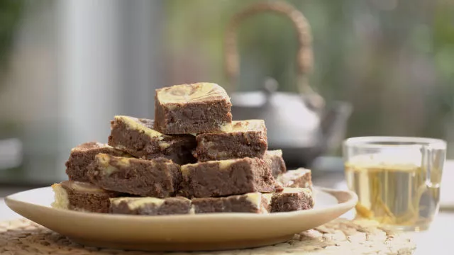 Brownieji s čajem od jasmina