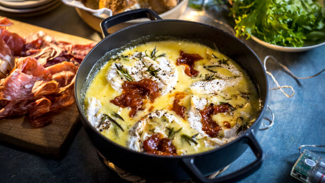Donalov sirni fondue iz pećnice