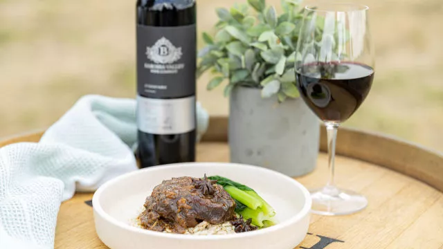 Pirjani goveđi obrazi sa zvjezdastim anisom