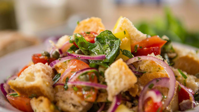 Salata panzanella
