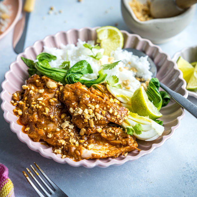 Pileći satay s rižom i zelenjem