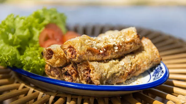 Lobak – mesne rolice s kineskom mješavinom pet začina