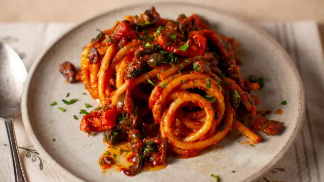 Bucatini alla puttanesca