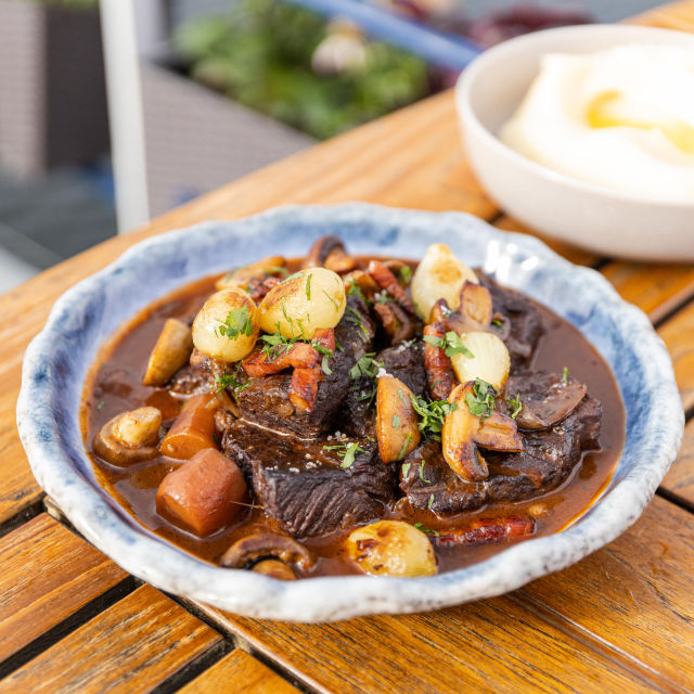 Govedina na burgundski