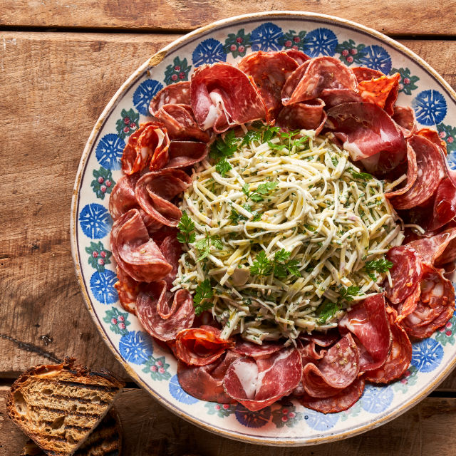 Remoulade od celera s pikantnim, začinskim preljevom