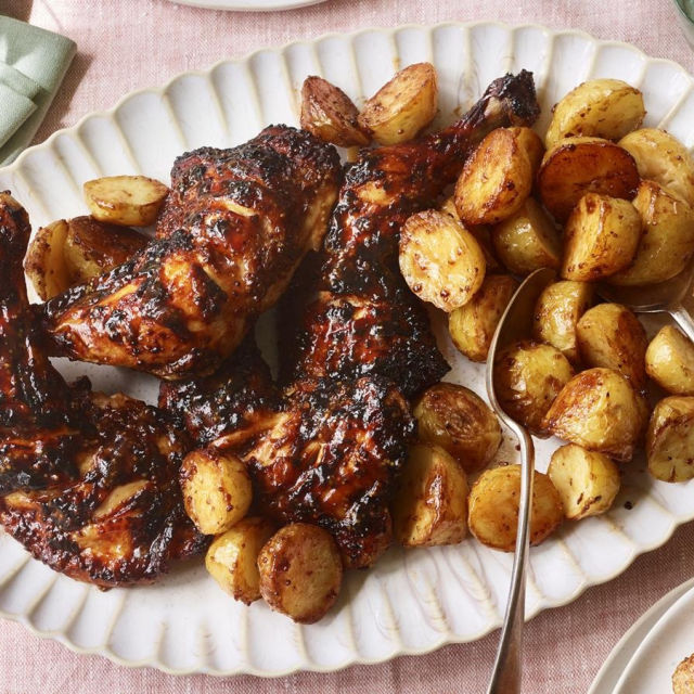 Piletina s medom i senfom s rustikalnim krumpirima