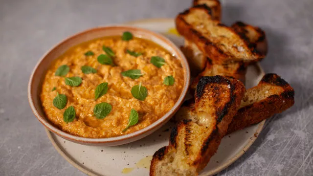Baba ganoush s focacciom s roštilja