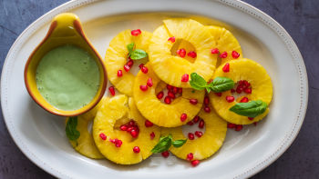 Carpaccio de Ananás com Manjericão