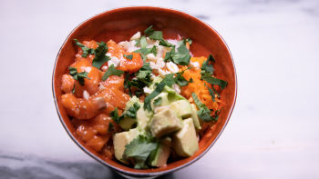 Poke Bowl de Salmão