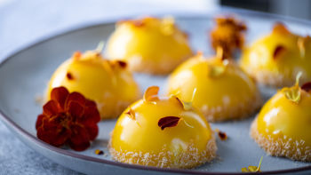 Creme de Maracujá com Gelatina de Manga