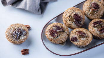 Muffins de Noz Pecan com Recheio de Praliné