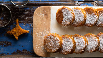 Bolo de Cenoura, Noz e Amêndoa