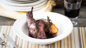 Coelho de Vinho Tinto